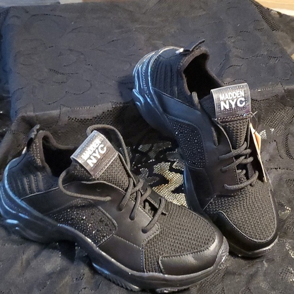 NEW WITH TAG, Madden NYC Sneakers - Picture 2 of 6